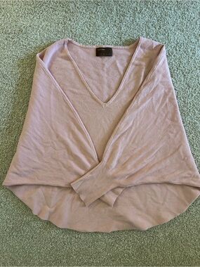 Kerisma V-Neck Lightweight Knit Sweater - Baby pink- worn 1x-like new!
